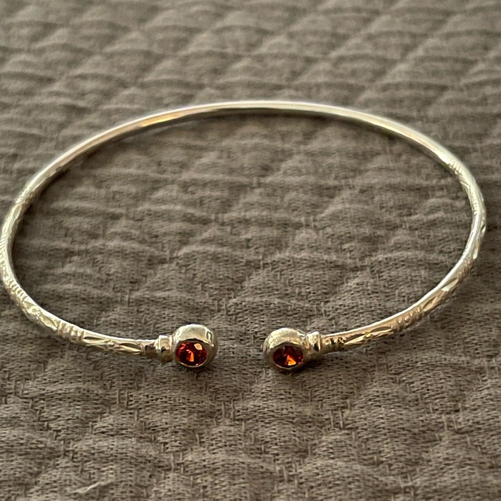 925 sterling silver handmade in and sold in Jamaica etched cuts to make shine